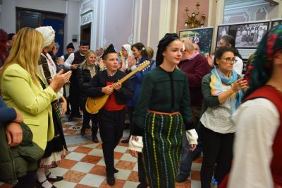 Разложки фолклорни групи с достойно участие в научната конференция ТЕРЕНИ И ПОСОКИ в Българска академия на науките - 17 октомври 2025 г. гр. София 13