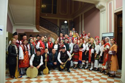 Разложки фолклорни групи с достойно участие в научната конференция ТЕРЕНИ И ПОСОКИ в Българска академия на науките - 17 октомври 2025 г. гр. София 15