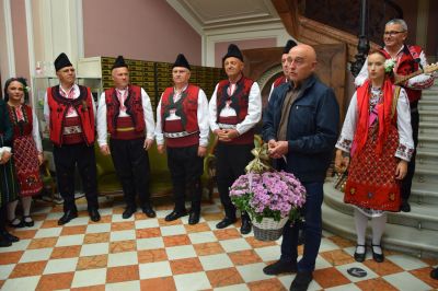 Разложки фолклорни групи с достойно участие в научната конференция ТЕРЕНИ И ПОСОКИ в Българска академия на науките - 17 октомври 2025 г. гр. София 4